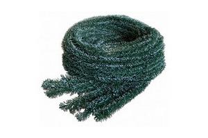 Искусственные хвойные ветки